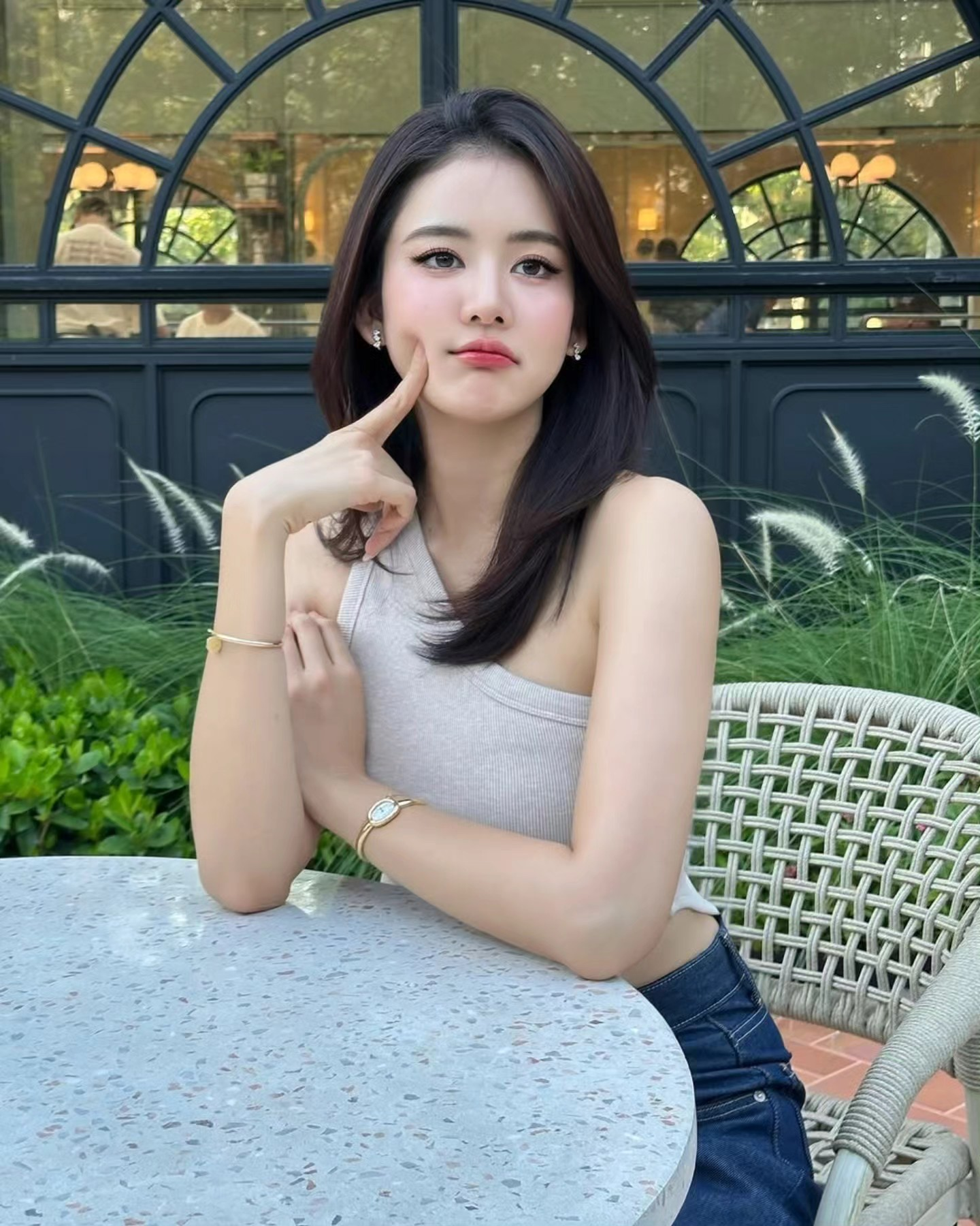 โบว์ เมลดา