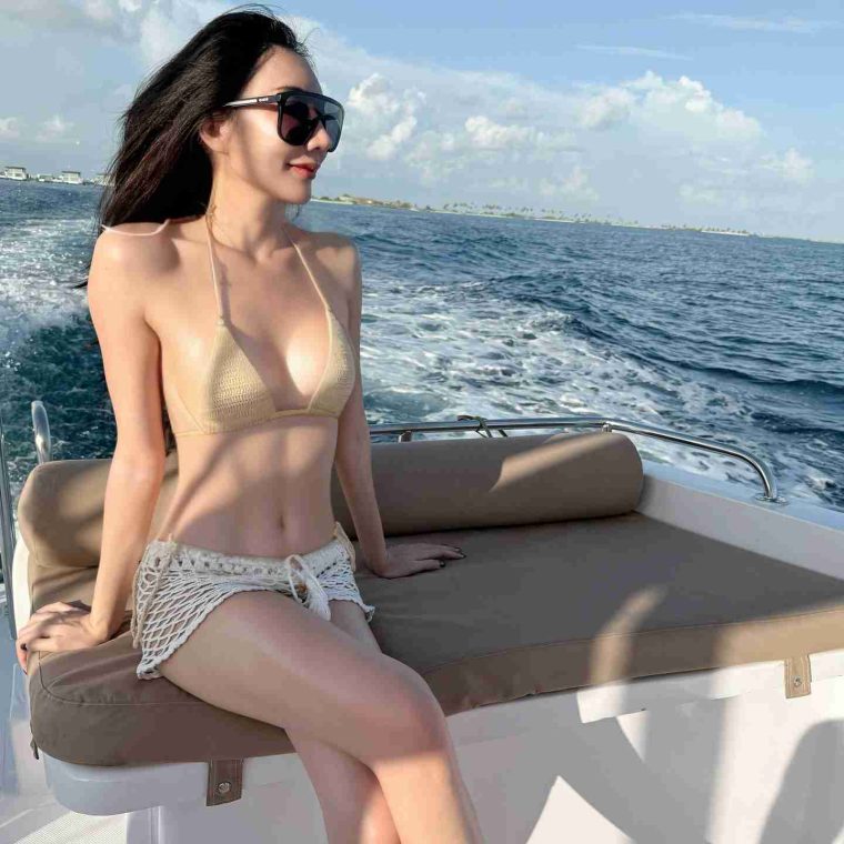 เบนซ์ พริกไทย khunmaebenze IG สวย เซ็กซี่