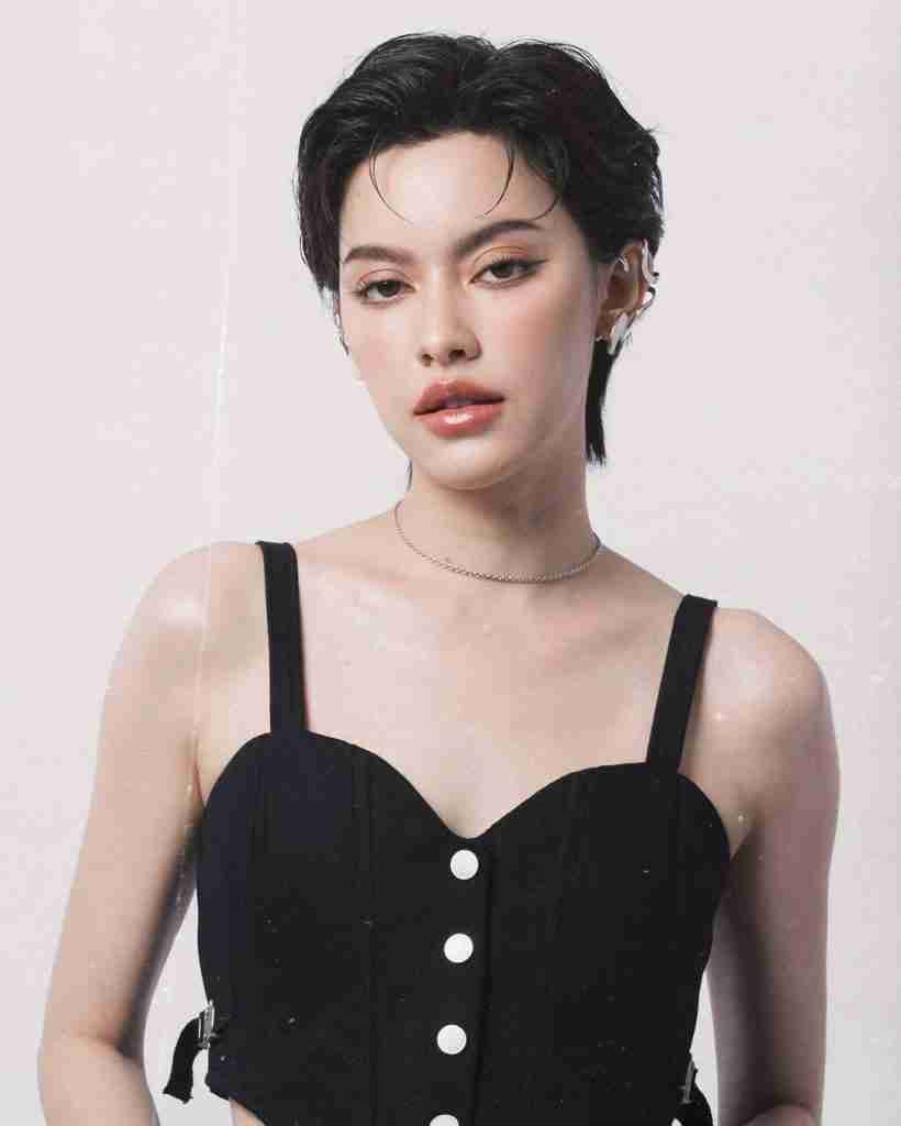 นิ้ง ชัญญา แม็คคลอรี่ย์ สาวลูกครึ่ง ลุคเท่ ผมสั้น